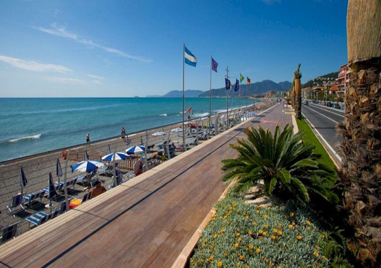 Very Cosy House With Fabulous Sea View! Pietra Ligure Luaran gambar
