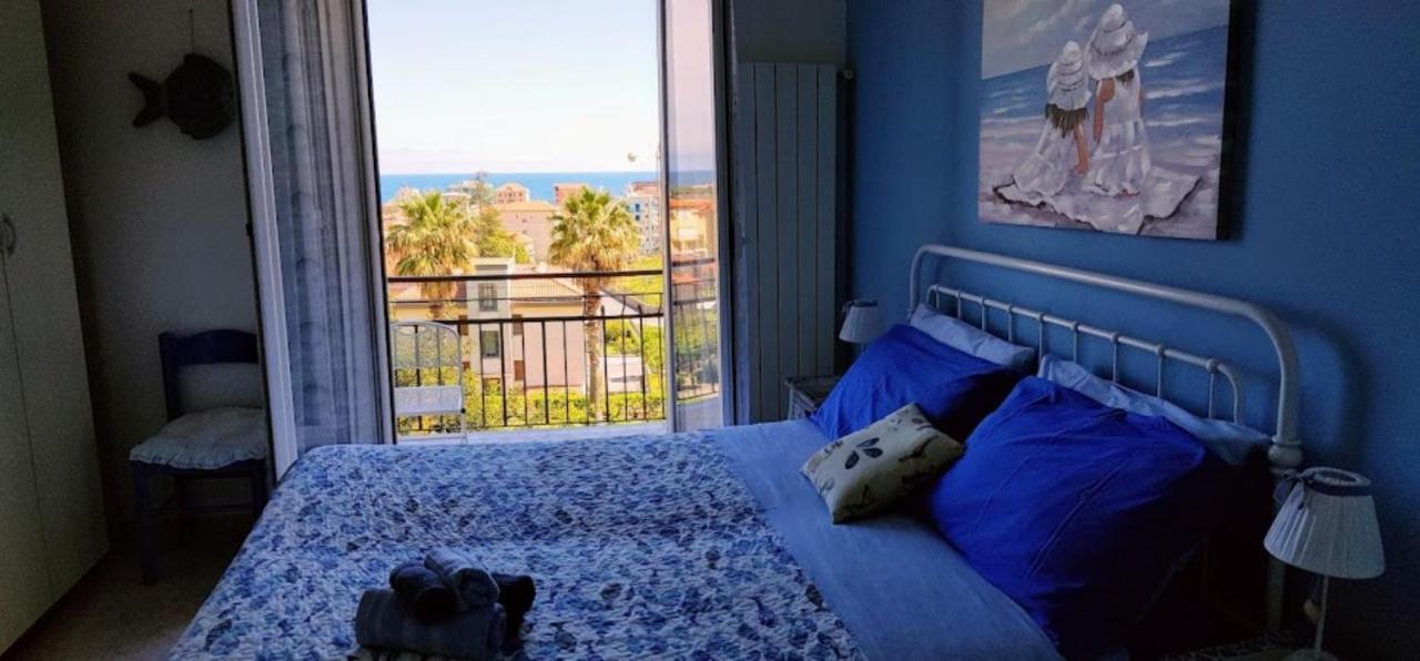 Very Cosy House With Fabulous Sea View! Pietra Ligure Luaran gambar
